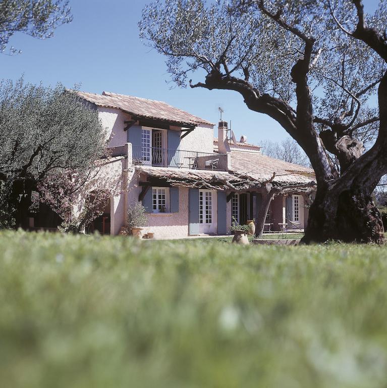 Le Mas Des Oliviers Puget-Ville Buitenkant foto