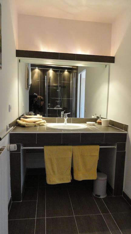 Le Mas Des Oliviers Puget-Ville Kamer foto